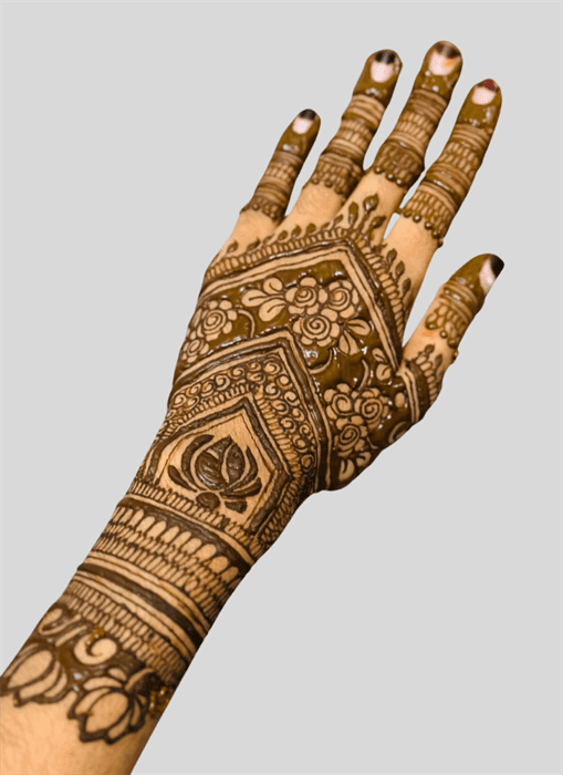 Excellent Allah Henna Design