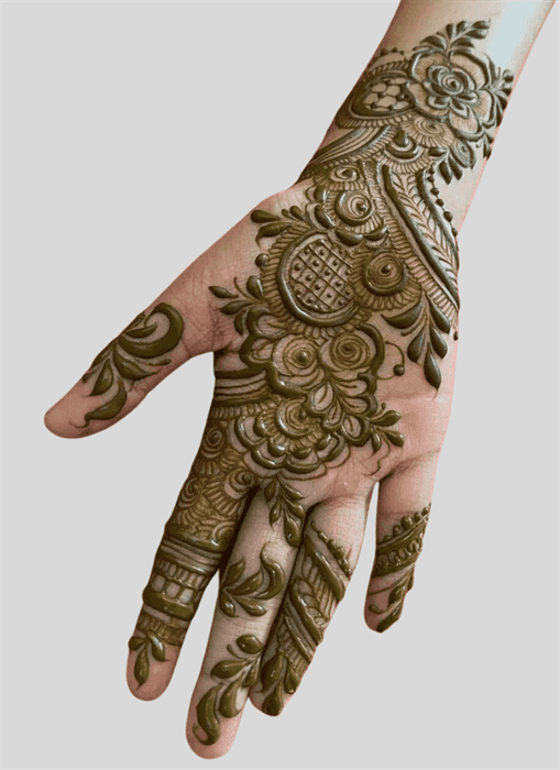 Nice Allah Henna Design