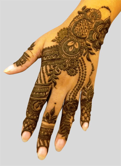 Shapely Allah Henna Design