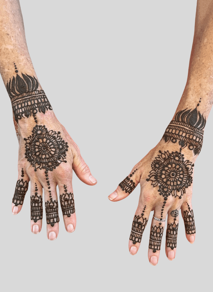 Dazzling Armenia Henna Design