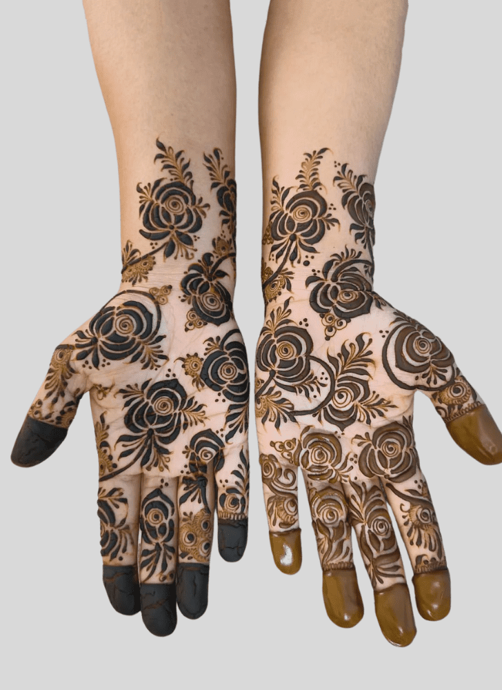 Graceful Armenia Henna Design