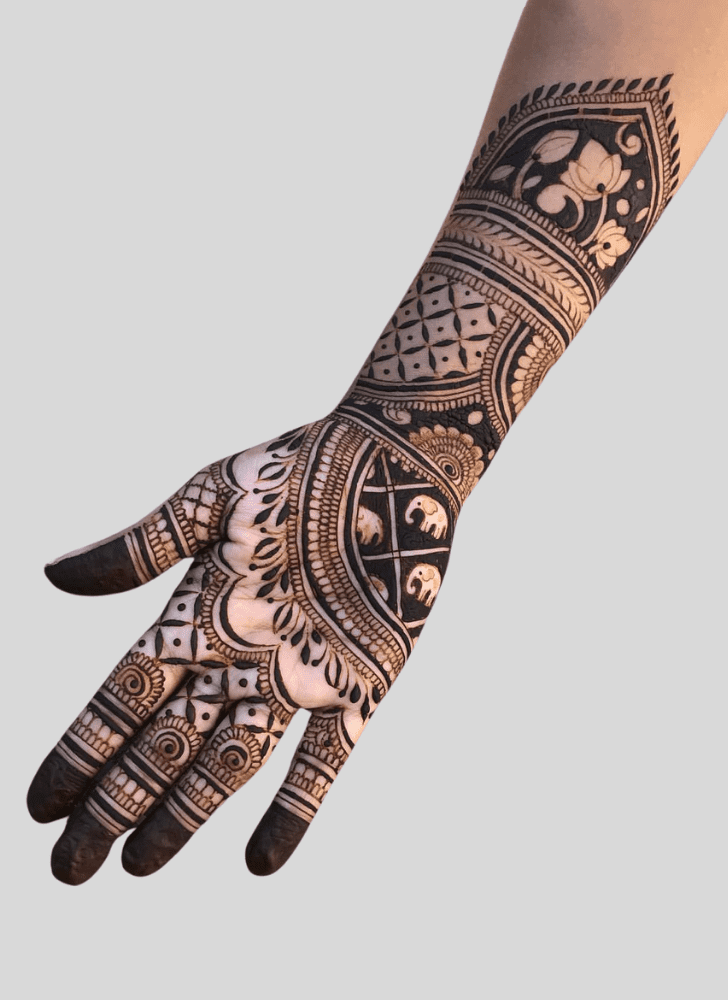 Bewitching Custom Henna Design
