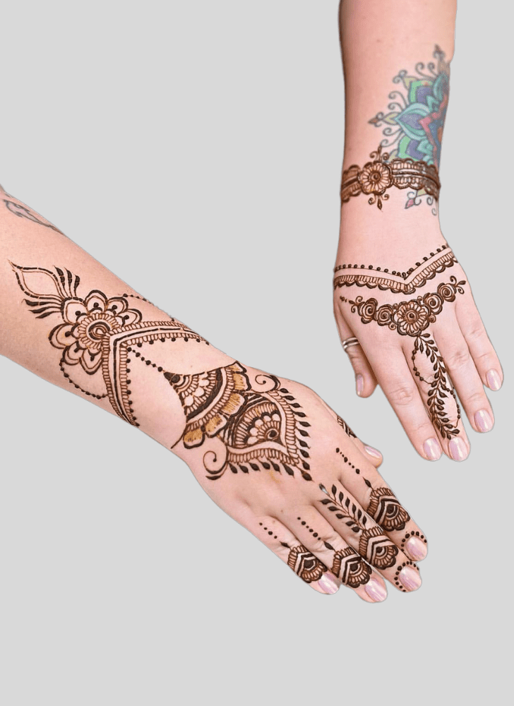 Comely Custom Henna Design