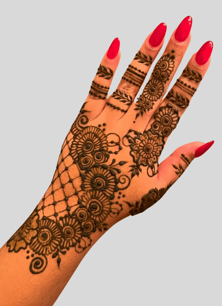 Fetching Custom Henna Design