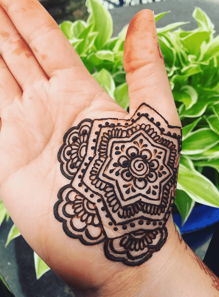 Delightful Dallas Henna Design