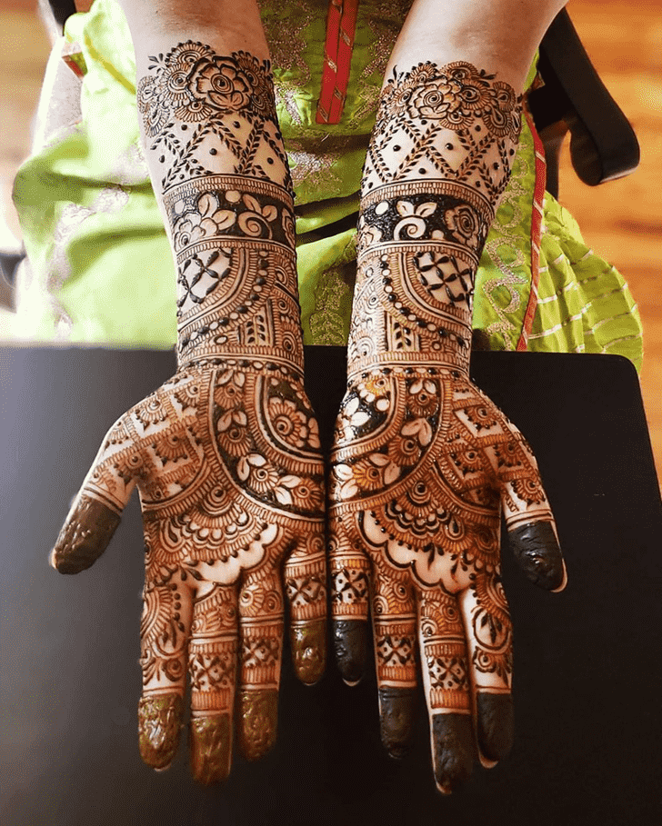Ideal Florida Henna Design