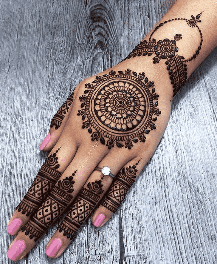 Exquisite Georgia Henna Design