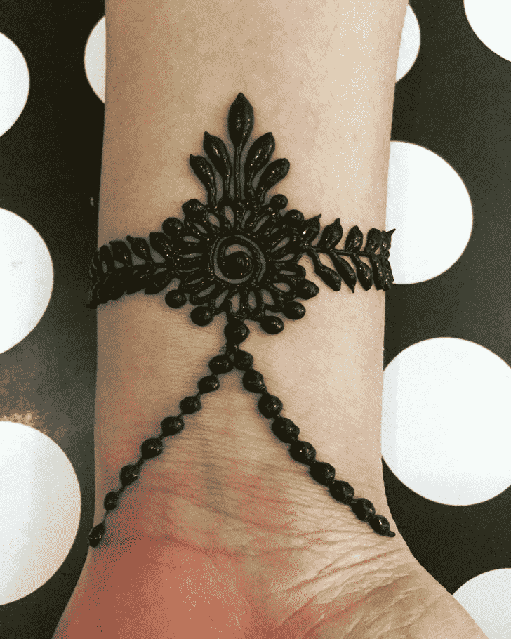 Lovely Georgia Mehndi Design
