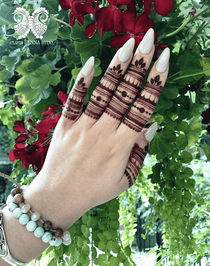 Pretty Georgia Henna Design