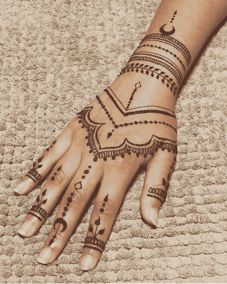 Slightly Georgia Henna Design