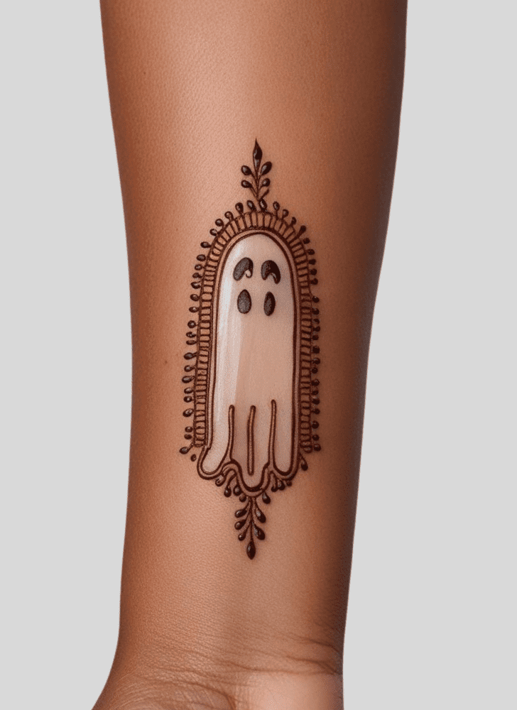 Fine Ghost Henna Design
