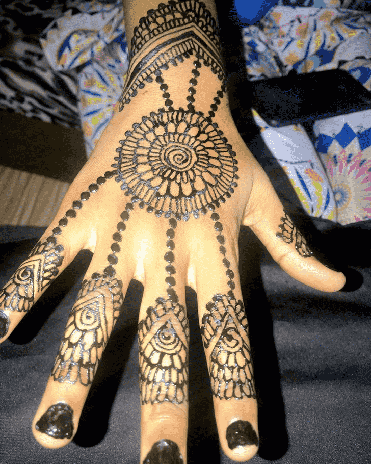 Arm Karnataka Henna Design