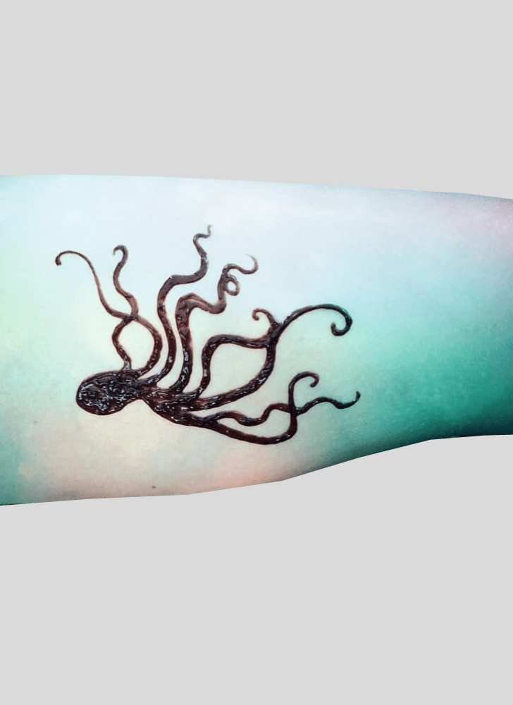 Bewitching Octopus Henna Design