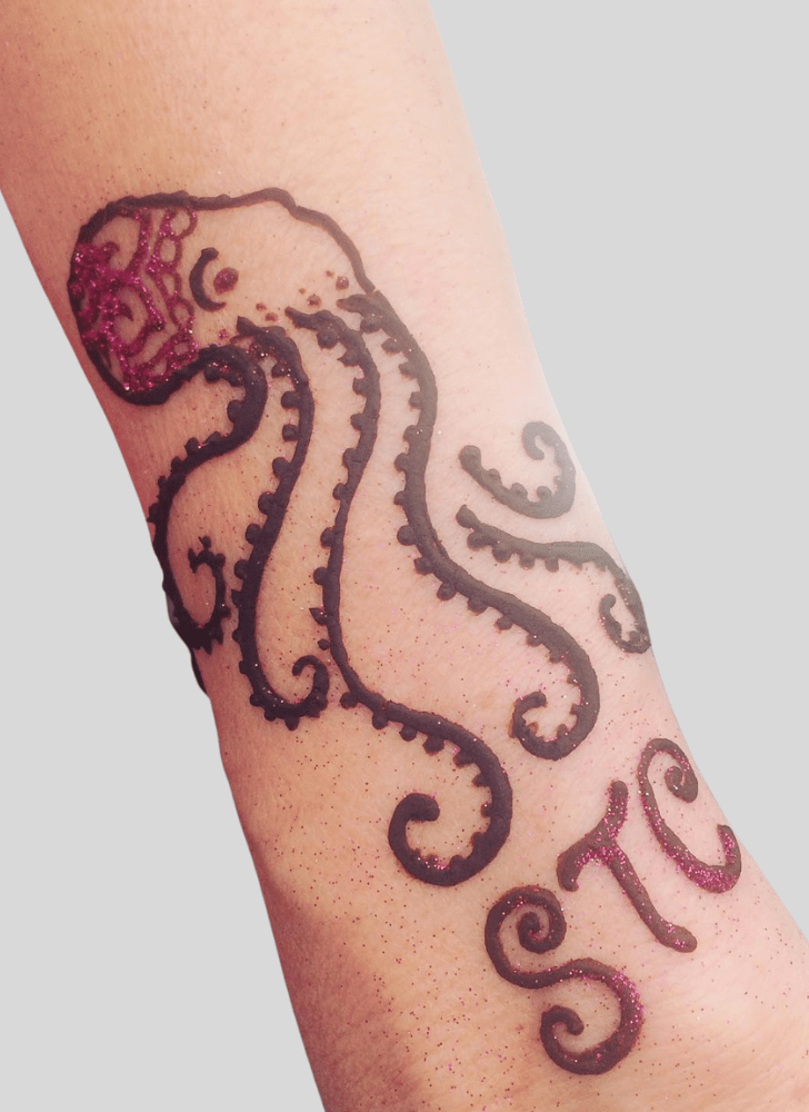 Elegant Octopus Henna Design