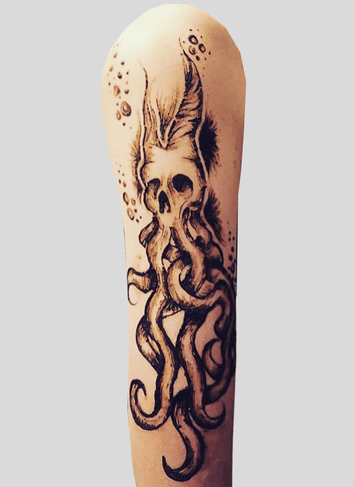 Exquisite Octopus Henna Design