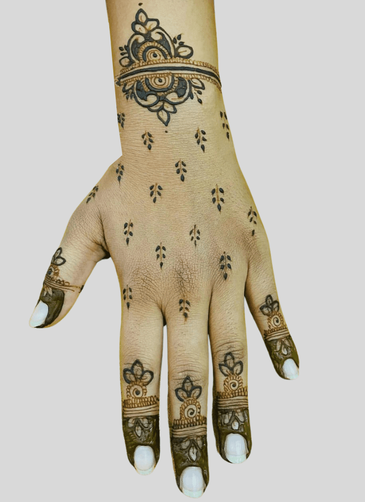 Magnificent Personalized Henna Design