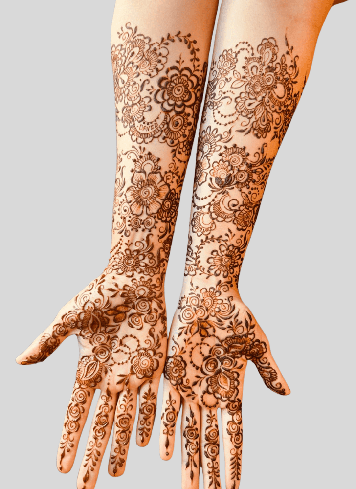 Marvelous Personalized Henna Design
