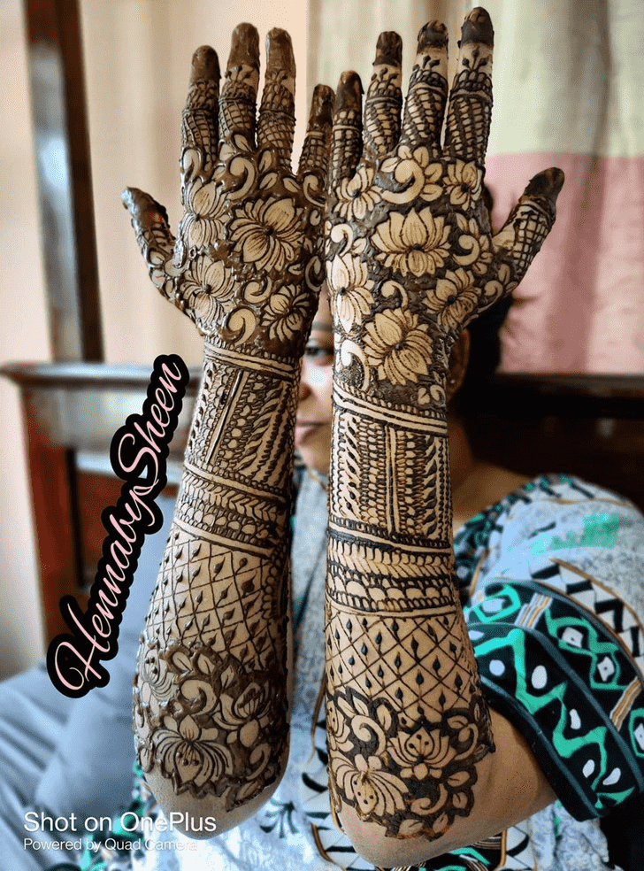 Magnetic Rajshahi Henna Design
