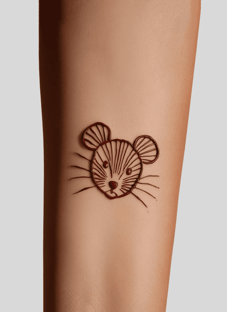 Admirable Rat Mehndi Design