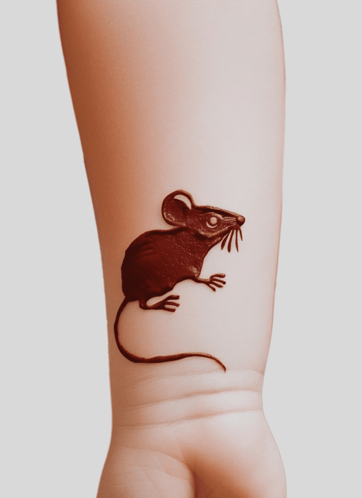 Stunning Rat Henna Design