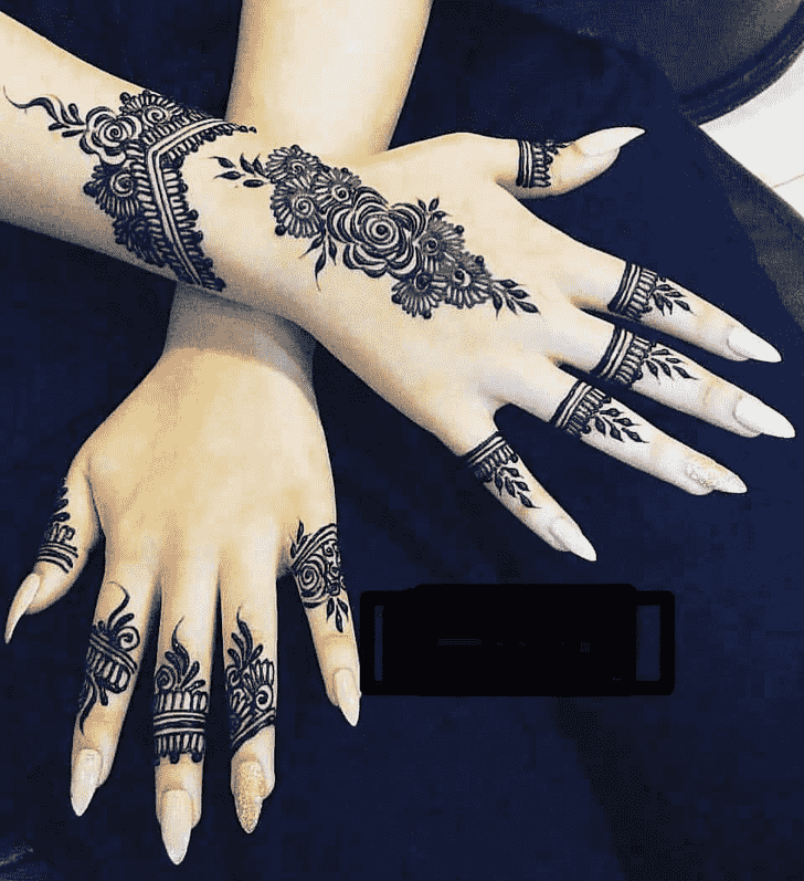 Enthralling Rishikesh Henna Design