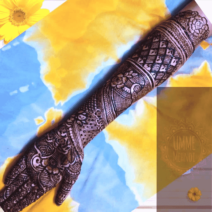 Slightly Rishikesh Henna Design