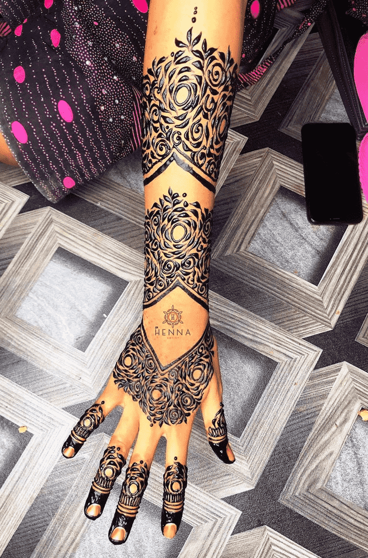 Superb Rishikesh Henna Design
