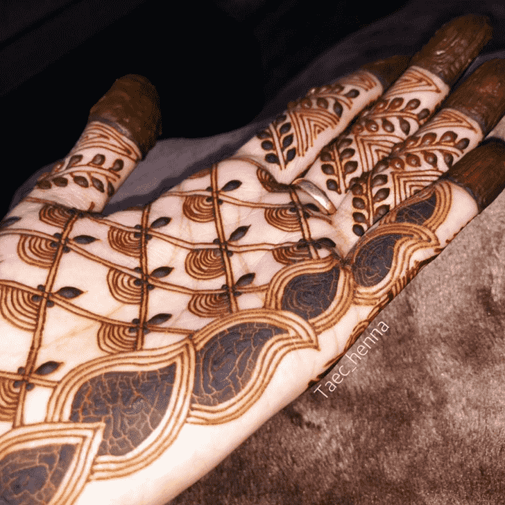 Fair Rome Henna Design