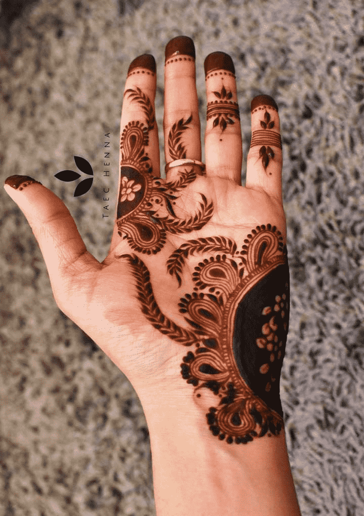 Gorgeous Rome Henna Design