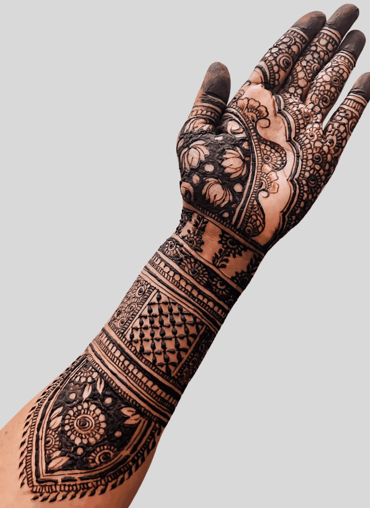 Graceful Serbia Henna Design