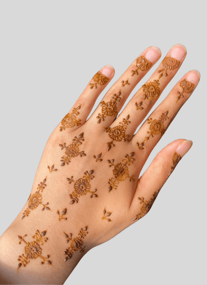 Pleasing Trendy Henna Design