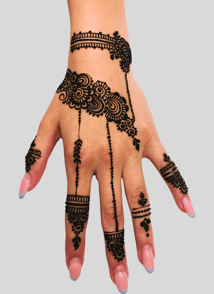 Admirable Urban Mehndi Design