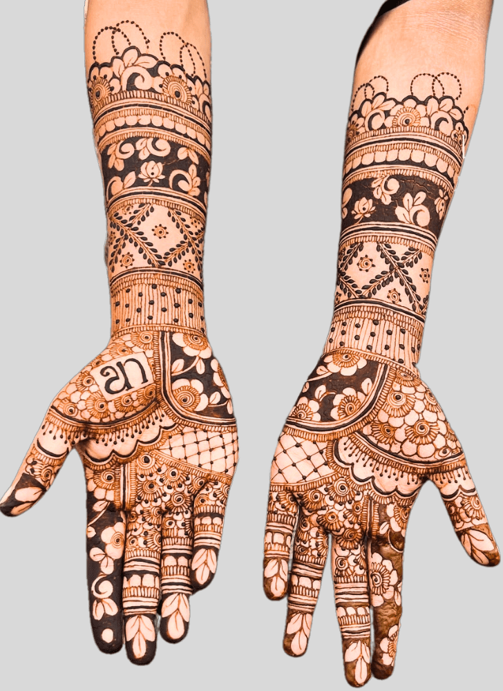 Appealing Urban Henna Design