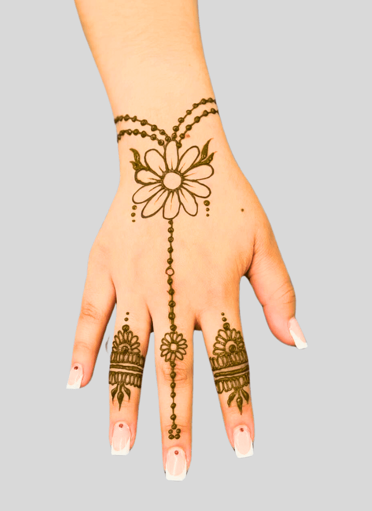 Enticing Urban Henna Design