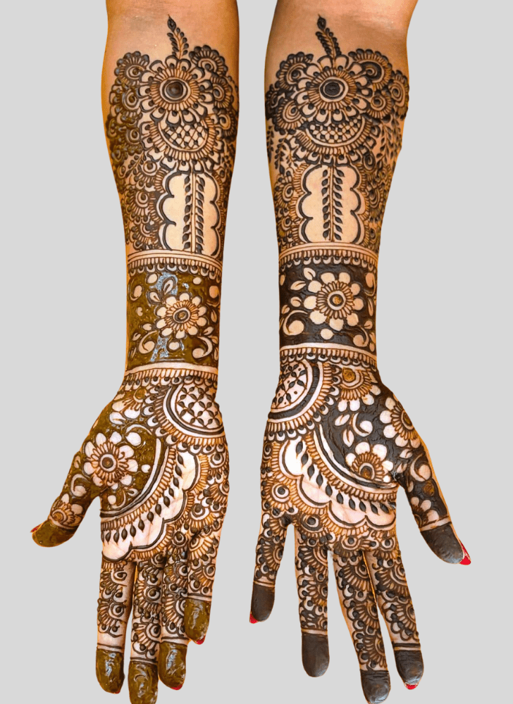 Graceful Urban Henna Design