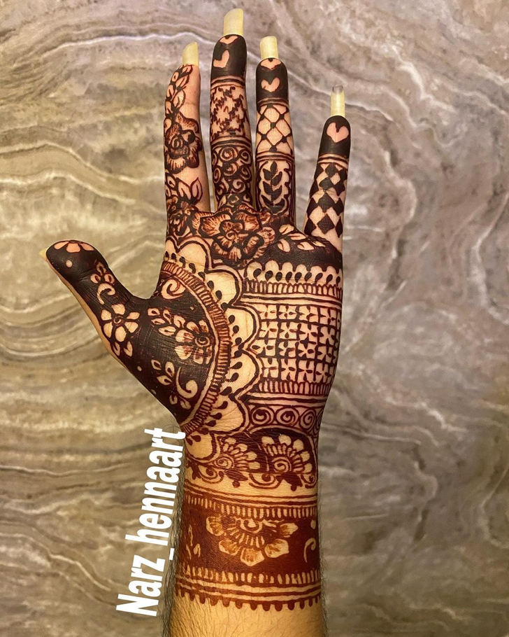 Enthralling Abu Dhabi Henna Design