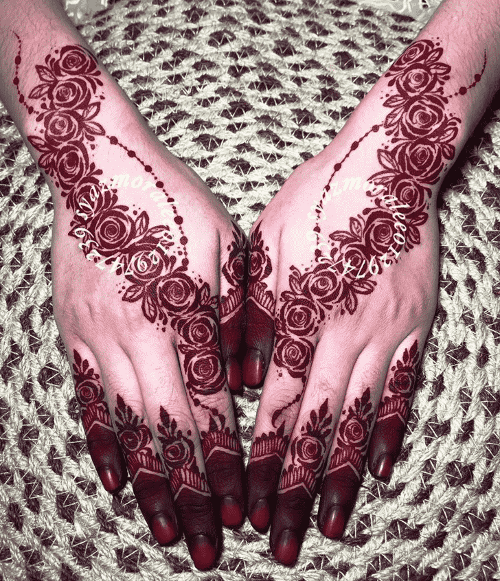 Elegant Actor Henna Design