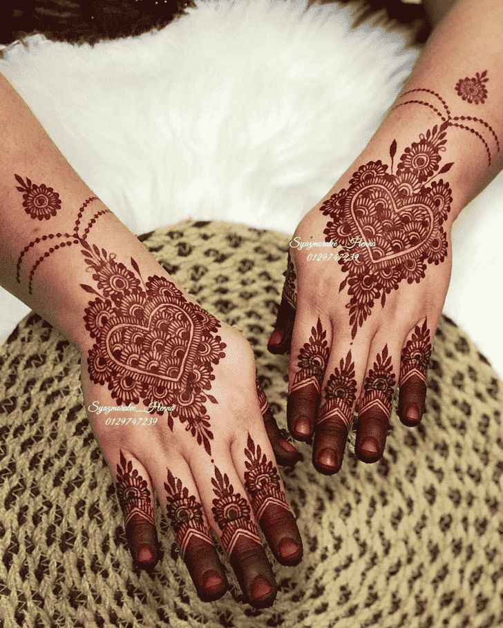 Grand Actor Henna Design