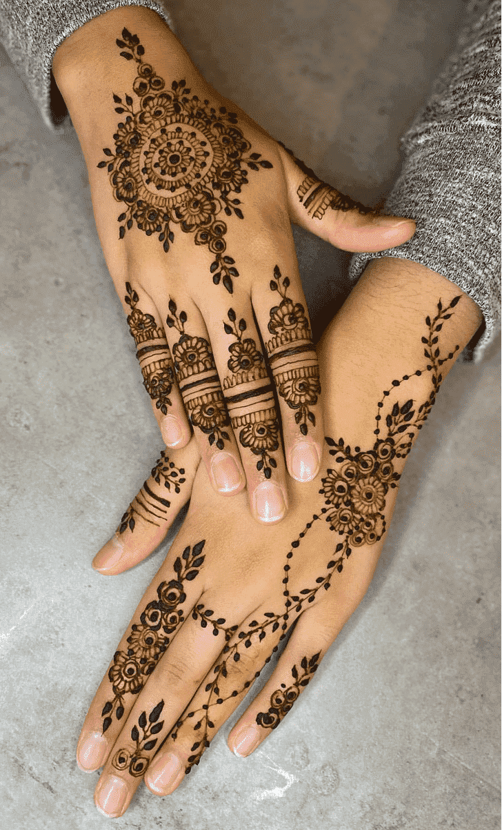 Admirable Adult Mehndi Design