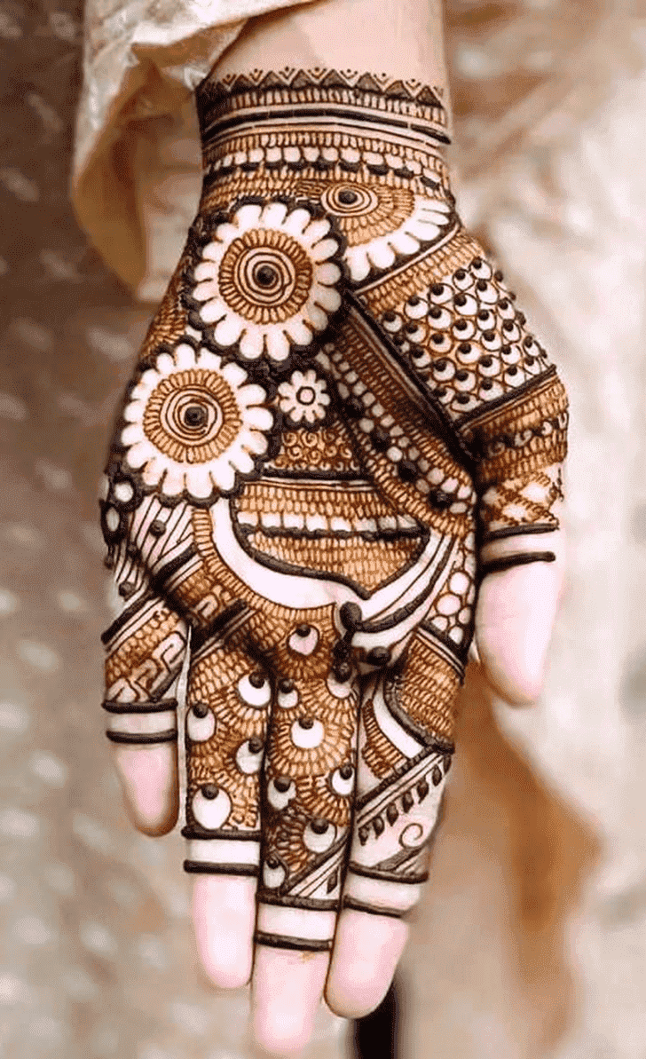 Elegant Adult Henna Design