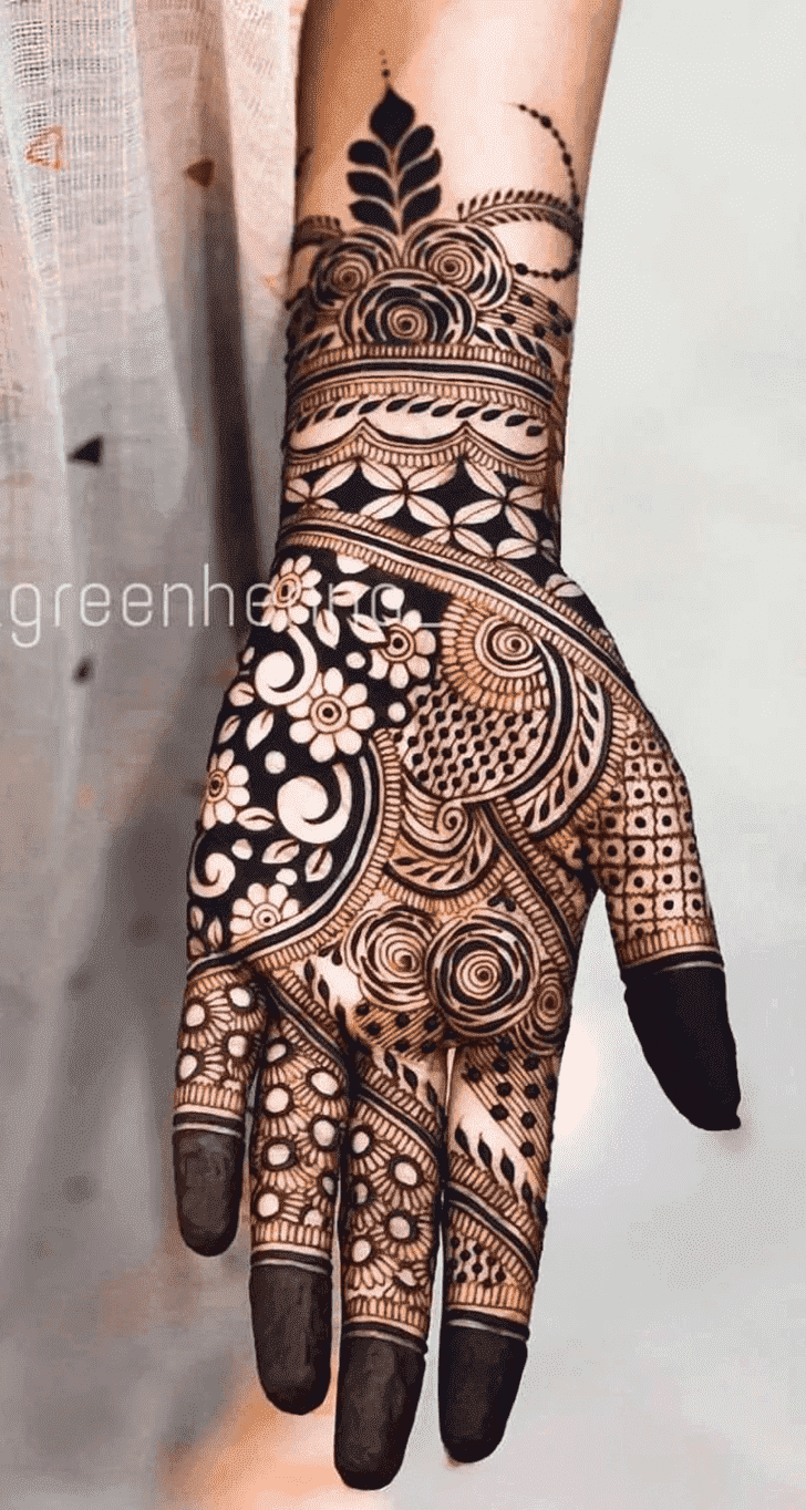 Fine Adult Henna Design