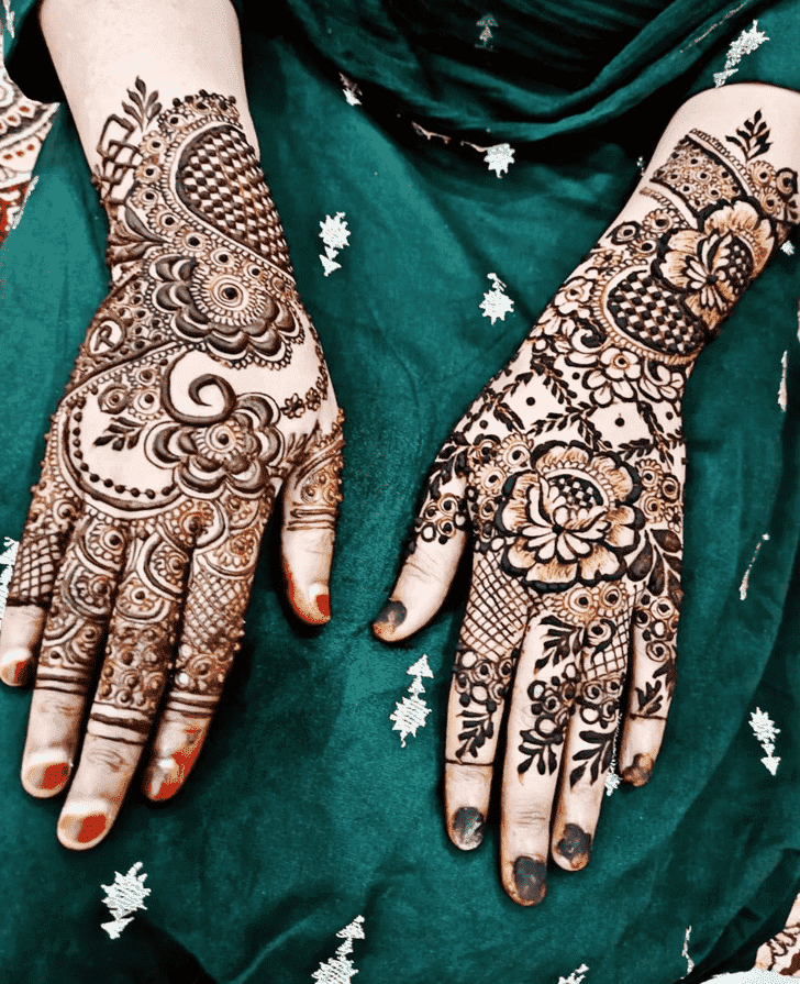 Refined Adult Henna Design