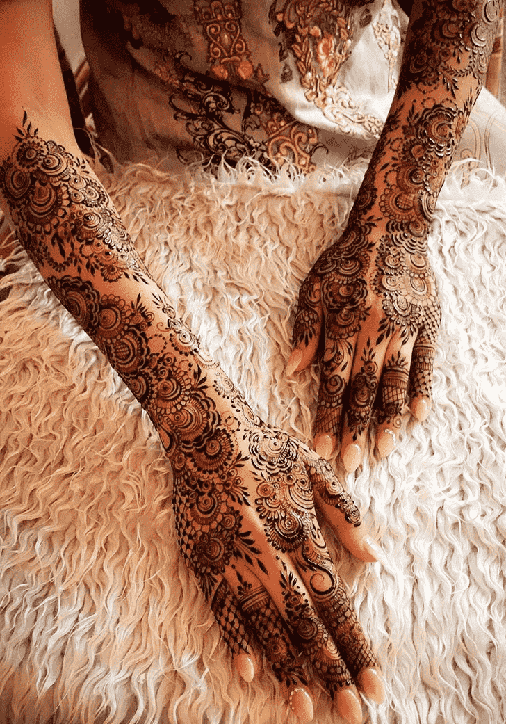 Enticing Agra Henna Design