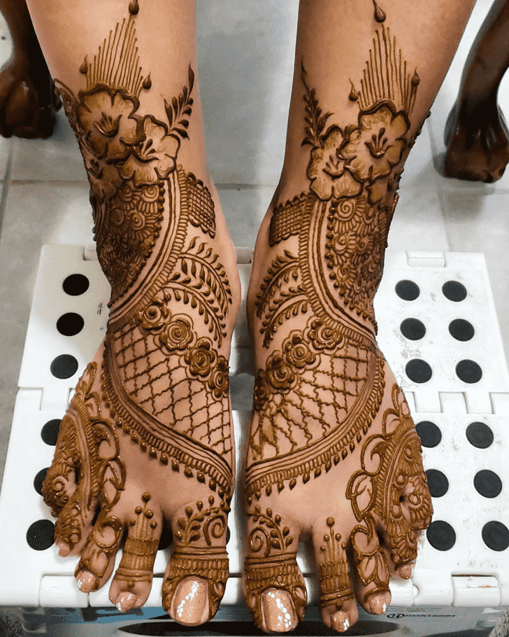 Arm Al Ain Henna Design