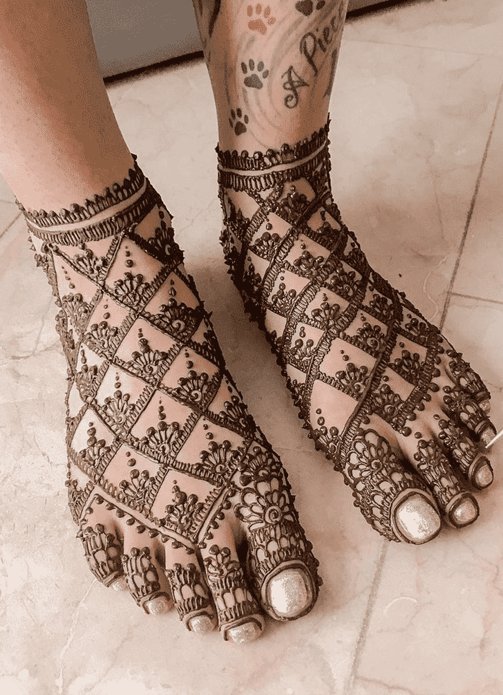 Splendid Al Ain Henna Design