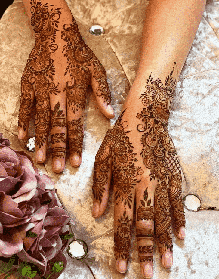 Enthralling Allahabad Henna Design