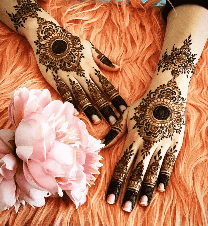 Magnetic Allahabad Henna Design