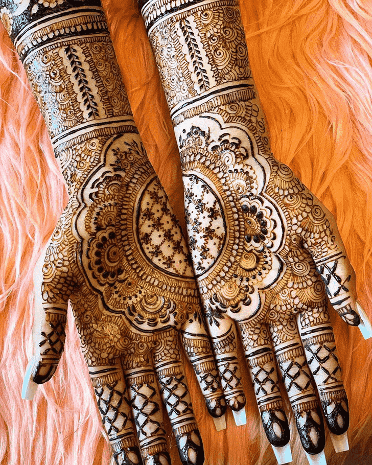 Resplendent Allahabad Henna Design