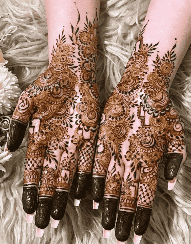 Stunning Allahabad Henna Design