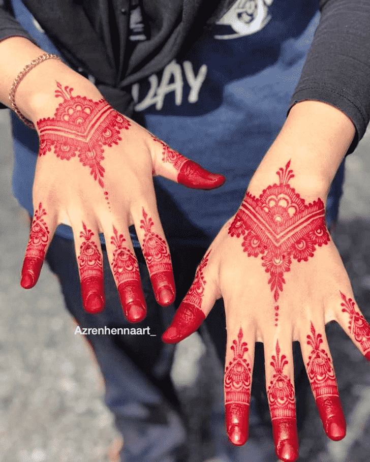 Refined Amsterdam Henna Design